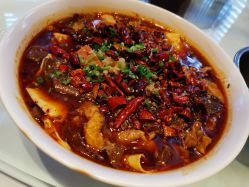 -鑫淼餐饮娱乐中心(江东街店)