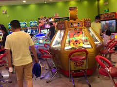 -汤姆熊欢乐世界(滨江店)