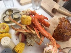 -The Crab Pot Seattle