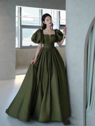 -莫小姐婚纱