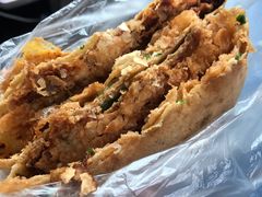 -正宗杂粮煎饼香软鸡蛋饼