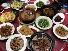 -董厨煨汤馆(车站路店)