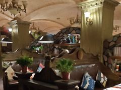 -凯撒城堡西餐厅(颐和国际店)