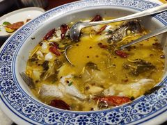 招牌酸菜海鲈鱼-川香鼎盛(市桥富华总店)