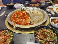 -沸炉重庆老火锅(军事博物馆店)