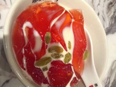 红白冰粉-臻享無招牌·食蛙专门店(太古里店)