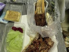 -华府九号海鲜烧烤大排档(龙域店)