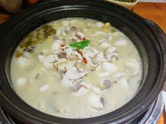 -黑鱼郭我家酸菜鱼(摩尔广场店)
