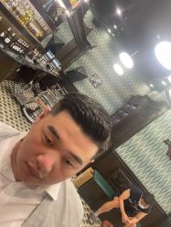-海文先生国潮烫染男士理发馆