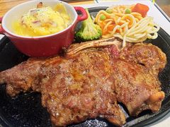 -豪客来牛排(重庆三峡广场步行街1704店)