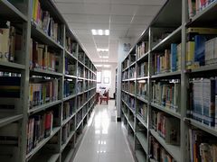 -武汉大学图书馆·文理学部总馆