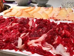 吊龙-牛村来人潮汕牛肉火锅(西单店)