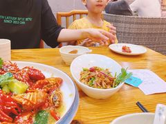 -花溪雨·森林餐厅(石基店)