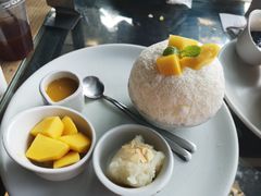 芒果雪冰-Cheevit Cheeva(Sirimangkalajarn)