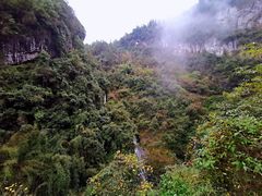 -龙水峡地缝景区