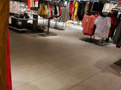 -ZARA(世贸天阶店)