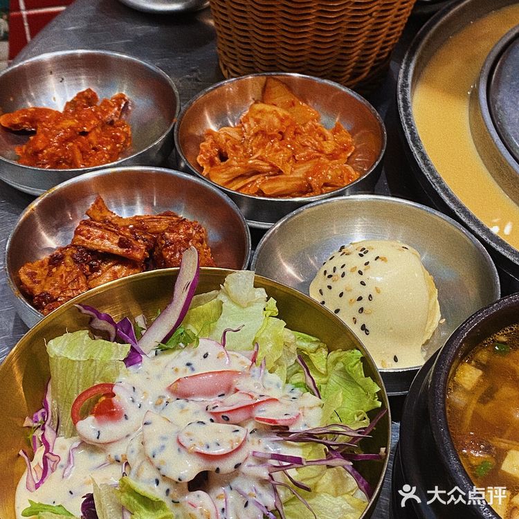 沈阳美食|一秒穿越1988的网红韩式烤肉🥩