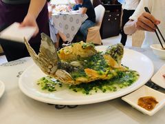 特色葱油飞鱼-岭南海晏楼(东晓南店)
