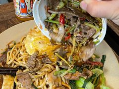 -方铲铲·成都板凳面(滨江银泰店)