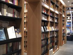 -覔书店(壹方城店)