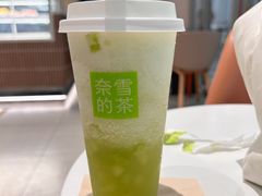 -奈雪的茶(花城汇中区PRO店)