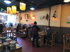 大堂-东镇老火锅(长春路首店)