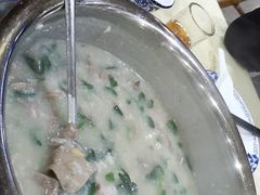 -标记美食新鲜猪杂(兴南大道店)