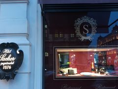 -Cafe Sacher(WIEN)