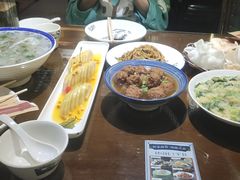 -东口码头·烧鸽子·鱼头泡饼·地方菜(金鹰悦城店)