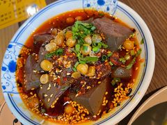 毛血旺-肖四女乐山跷脚牛肉(世博源店)