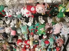 -三福时尚(三峡广场华夏银座店)