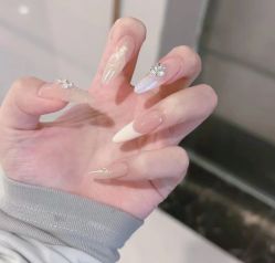 -H12 STAR日式美甲美睫专门店