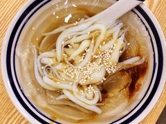 -正南齐北·老街糯米团(洪崖洞店)