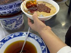 -何老二卤汁凉粉