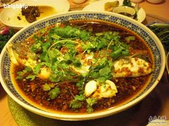 剁椒鱼头-旭龙鱼头王(航华店)