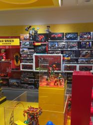 -乐高授权专卖店(岭南站NOVA店)