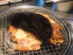 调味雪花牛排肉-韩聚屋韩国烤肉餐厅(新北万达店)
