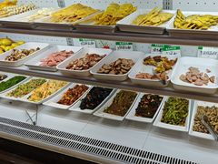 -哈尔滨小酒馆·鲜肉现穿自助烧烤(康新花园店)