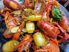 -老鄞江清水龙虾•赵赵家(江北店)