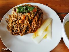-忆秦园小笼包(惠山古镇总店)