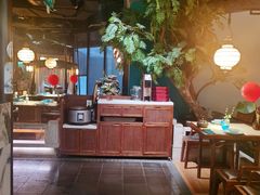 -佬麻雀·新湘菜(珠海金发购物中心店)