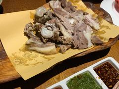 -蒙古苍狼蒙餐