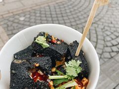 -黑色经典臭豆腐·湖南特产(坡子街店)