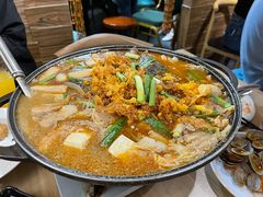 台式砂锅鱼头锅-杰J.w.m深夜食堂 厚杰居酒屋(淮海街商业街店)