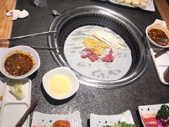 -一家东北烤肉(华大店)