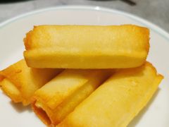 炸鲜奶-姚姚酸菜鱼·金戈戈香港豉油鸡(喜荟城联名店)
