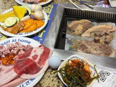 -阿亲家·韩式无限烤肉(春熙路店)