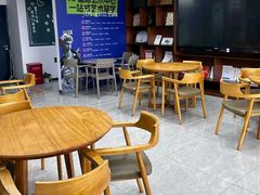 -新航道雅思托福·留学·考研培训(人民广场校区)