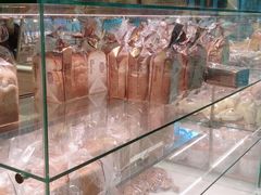 -巴黎贝甜(大宁国际商业广场店)