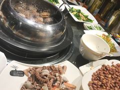 -马路边上·小海鲜烧烤(八一路店)